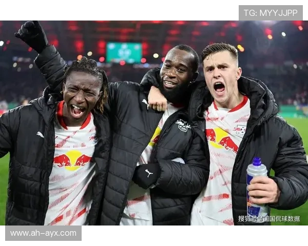 莱比锡红牛队内竞争激烈，球员争夺主力位置