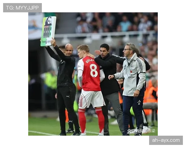 热苏斯关键进球闪耀全场，助球队逆转取胜