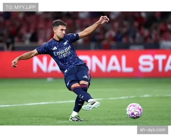 祖比门迪能否取代罗德里：防守型中场的战术适配与差距分析