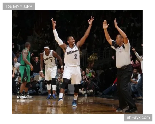 沃尔无球跑动增多，改变进攻角色提升效率