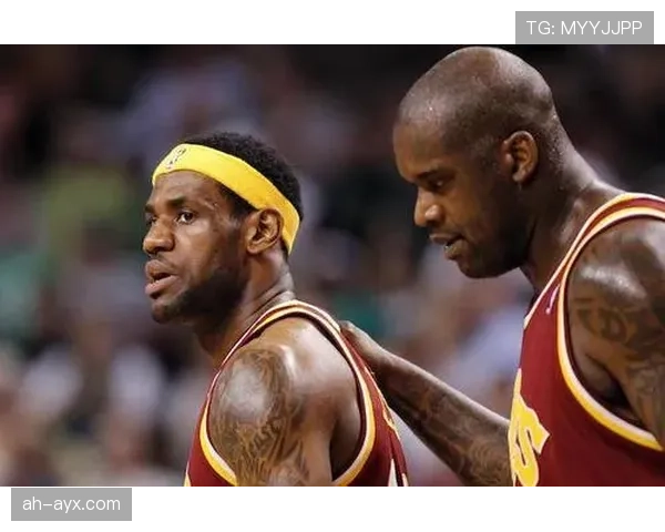 奥尼尔内线强攻对比詹姆斯，制霸篮下效率大幅提升